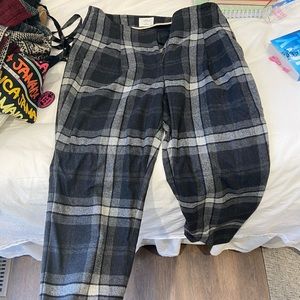 Aritzia trousers